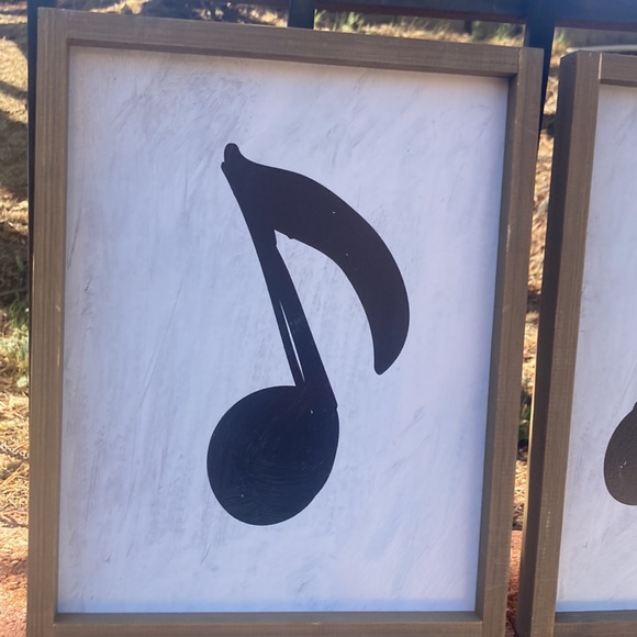 Music note hanging pictures - Picture 2 of 4